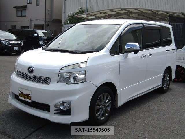 Toyota VOXY 2012-01 375175-19