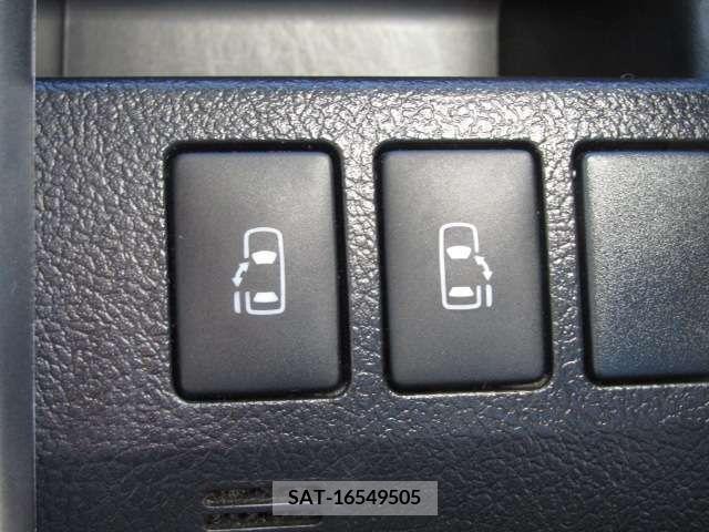 Toyota VOXY 2012-01 375175-3