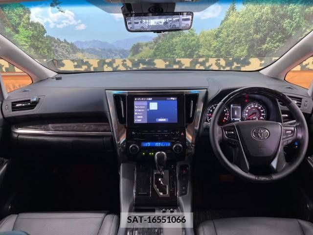 Toyota ALPHARD 2021-03 355495-1