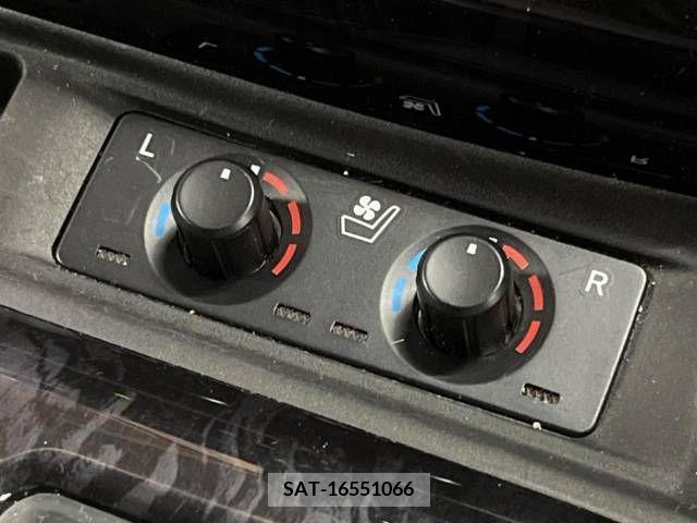 Toyota ALPHARD 2021-03 355495-8