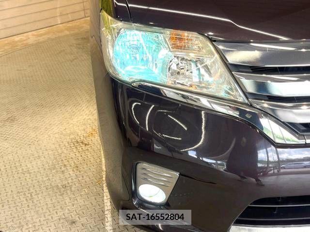 Nissan SERENA 2011-12 393860-12