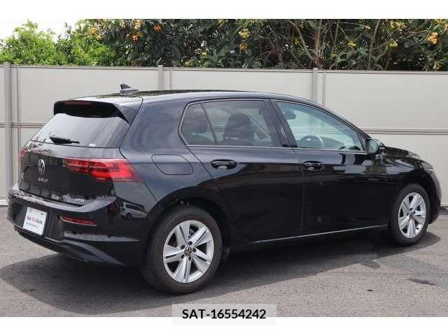 VolksWagen GOLF 2021-09 381250-5