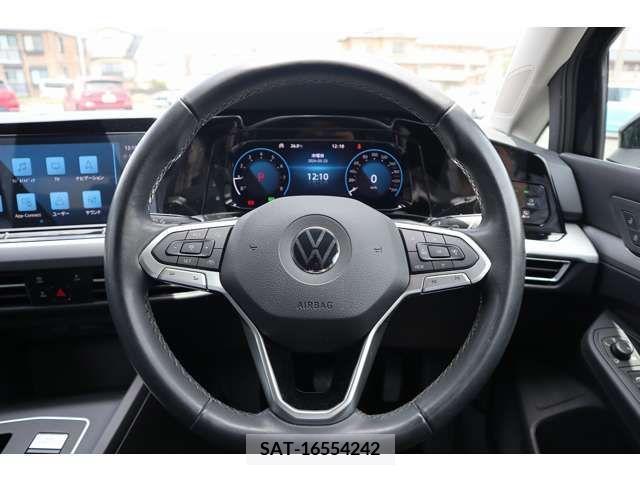 VolksWagen GOLF 2021-09 381250-13