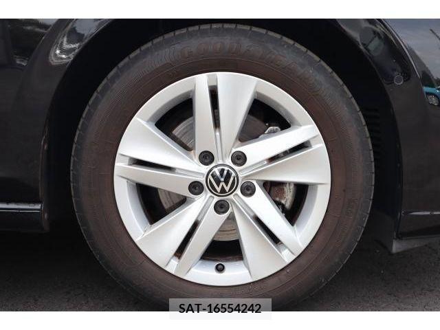 VolksWagen GOLF 2021-09 381250-10