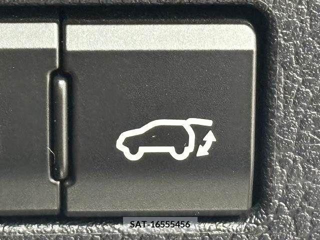 Lexus NX 2018-12 334384-10