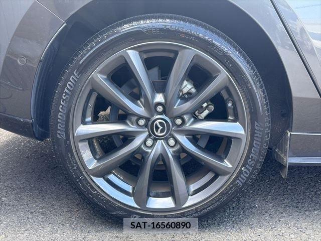 Mazda MAZDA3 2019-07 330830-26
