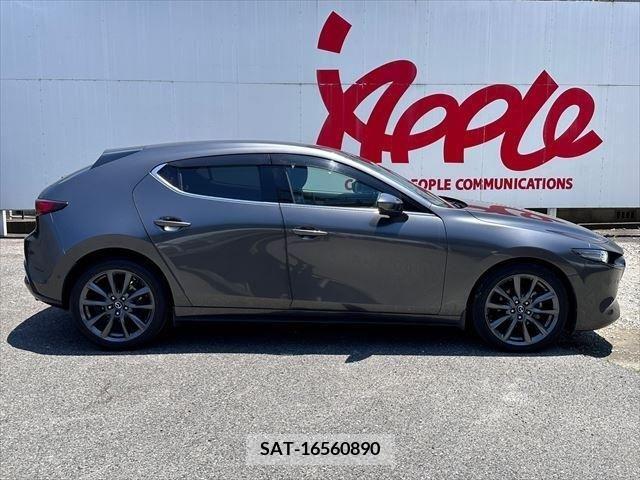 Mazda MAZDA3 2019-07 330830-15