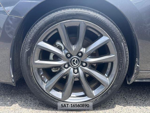 Mazda MAZDA3 2019-07 330830-24