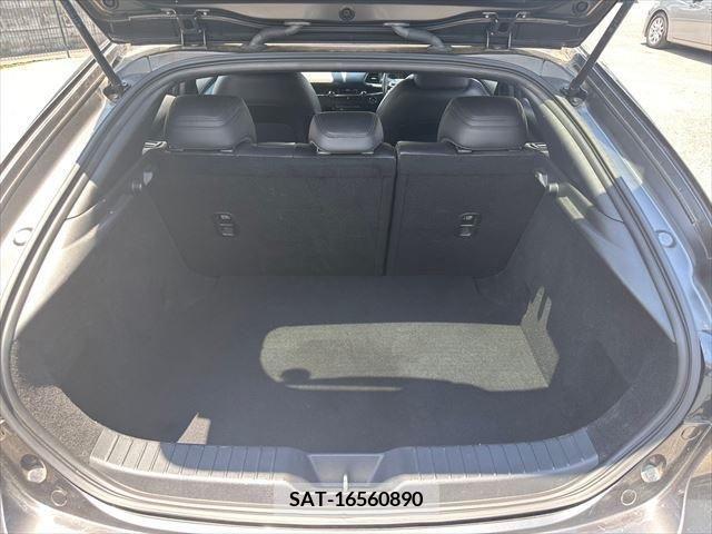 Mazda MAZDA3 2019-07 330830-9
