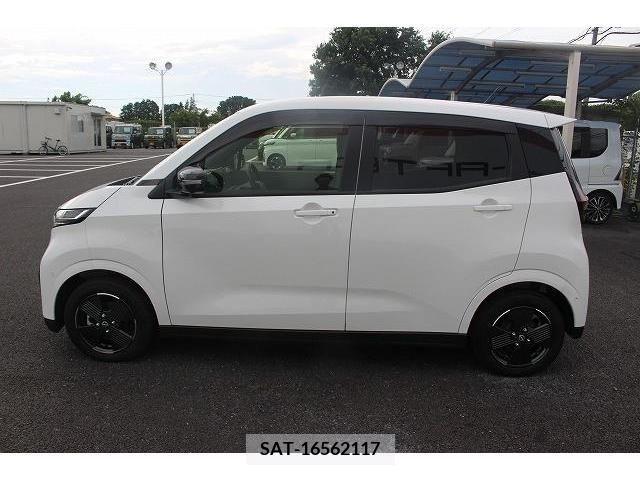Nissan Sakura 2022-08 330251-8
