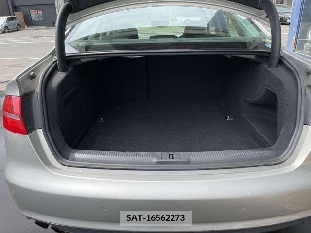 Audi A4 2013-03 261001-6