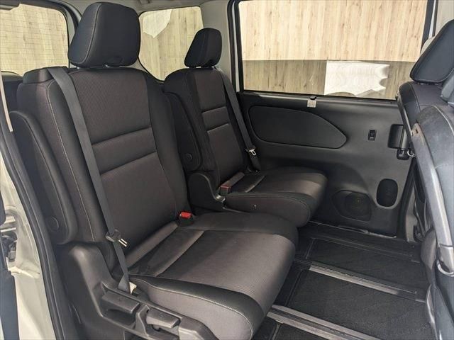 Nissan SERENA 2018-11 182960-20