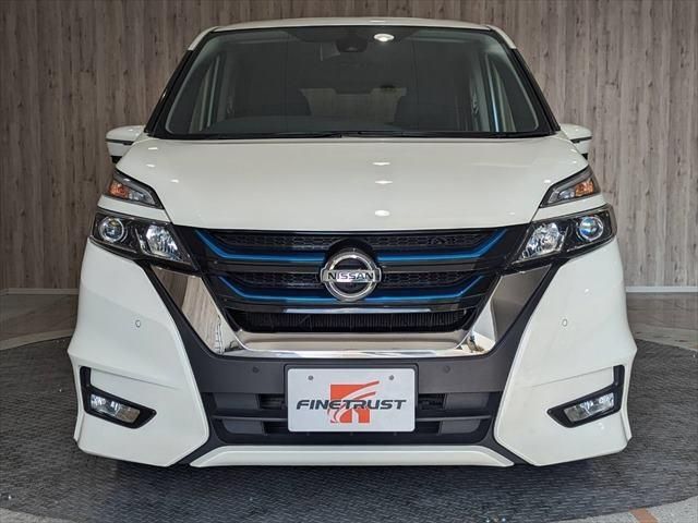 Nissan SERENA 2018-11 182960-1