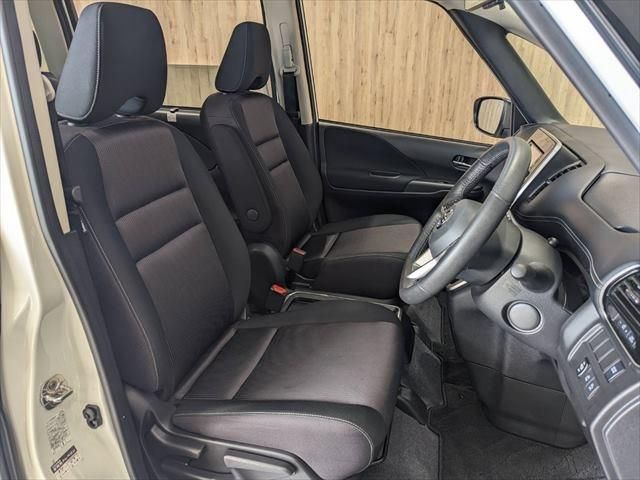 Nissan SERENA 2018-11 182960-19