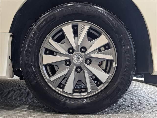 Nissan SERENA 2018-11 182960-17