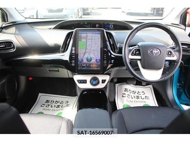Toyota PRIUS PHV 2017-10 282512-15