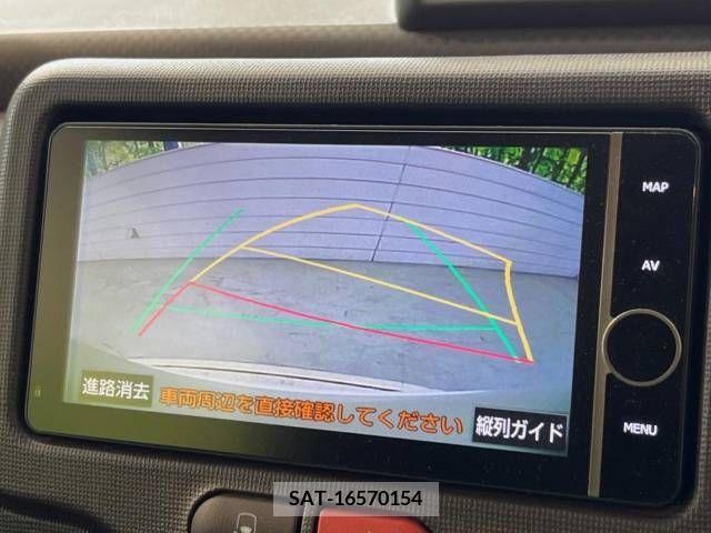 Toyota SPADE 2013-08 394268-3