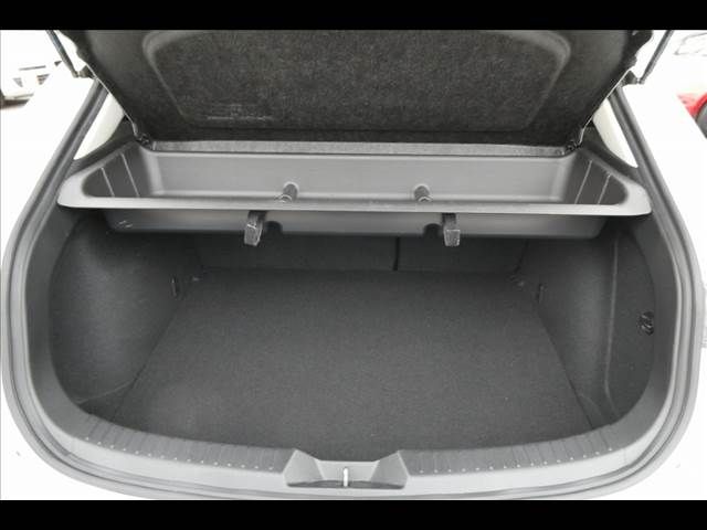 Mazda AXELA SPORT 2017-03 19072-11