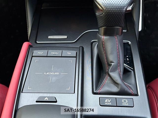 Lexus ES 2021-03 214483-17