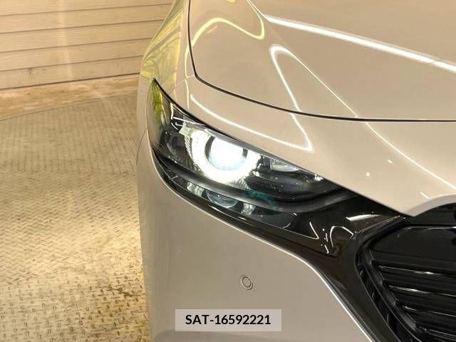 Mazda MAZDA3 2022-07 363281-13