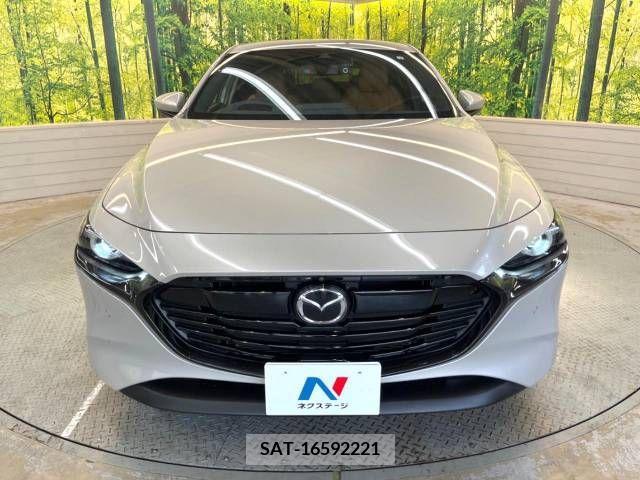 Mazda MAZDA3 2022-07 363281-15