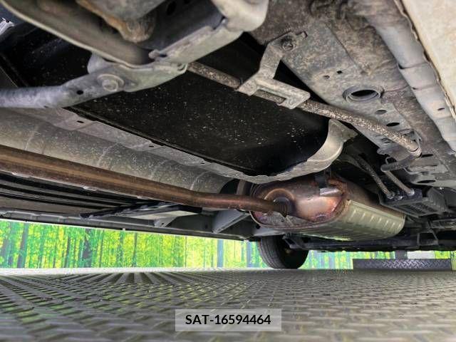 Nissan SERENA 2021-08 383165-18