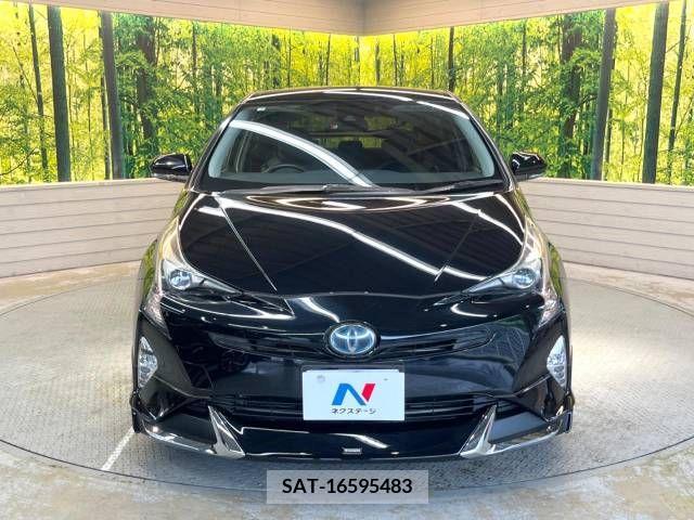 Toyota PRIUS 2016-08 330316-15