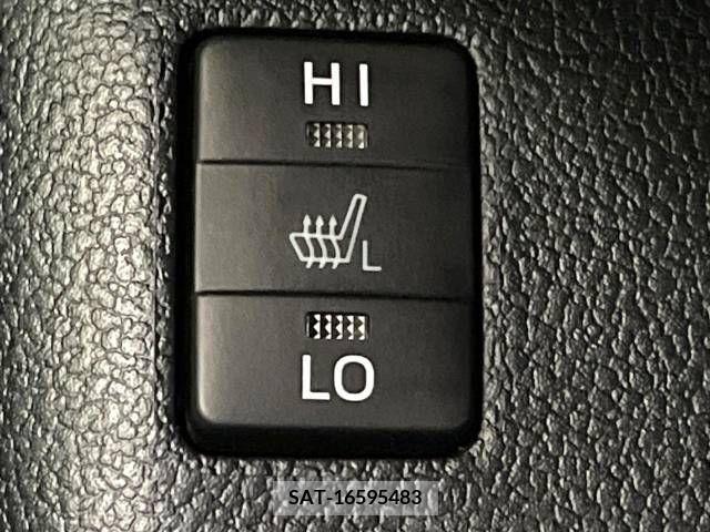 Toyota PRIUS 2016-08 330316-5