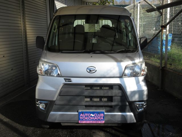Daihatsu HIJET VAN 2019-04 24646-1