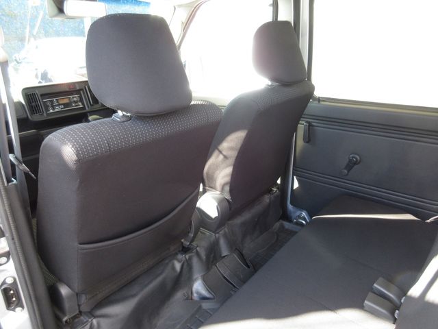 Daihatsu HIJET VAN 2019-04 24646-13