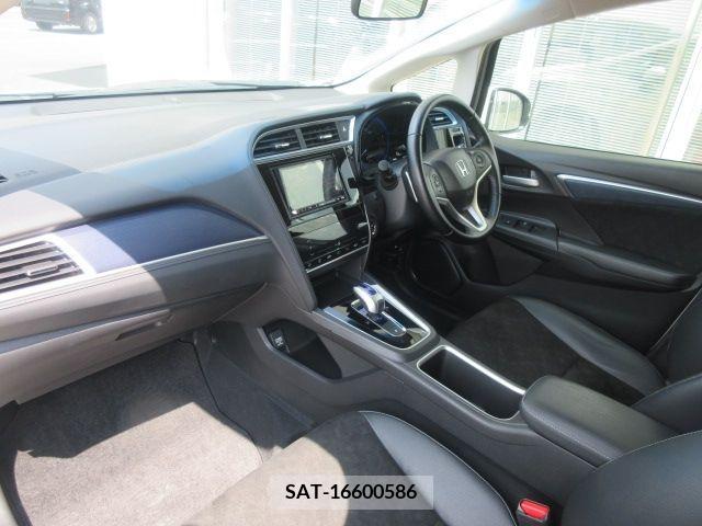 Honda SHUTTLE 2016-05 284983-4