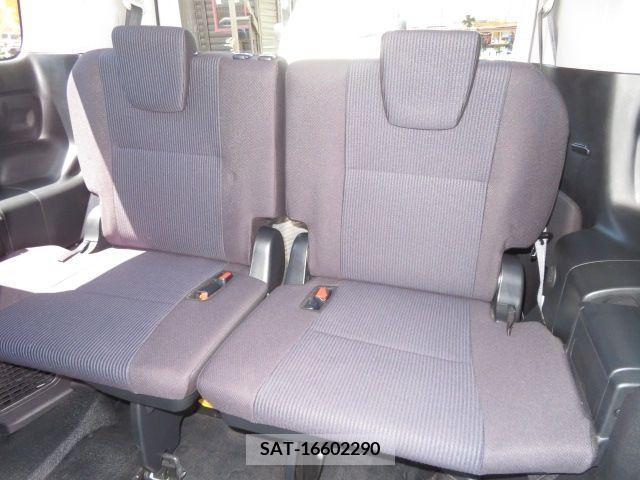 Toyota NOAH 2015-01 279509-10