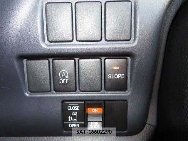 Toyota NOAH 2015-01 279509-13