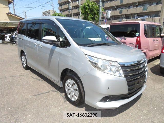 Toyota NOAH 2015-01 279509-28