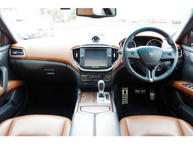 Maserati GHIBLI 2017-12 3369-4