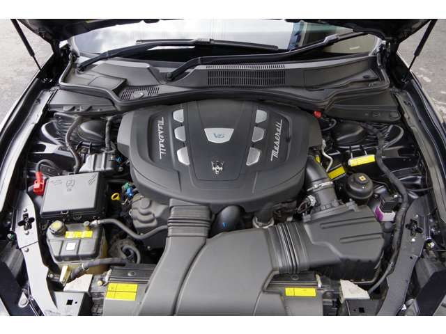 Maserati GHIBLI 2017-12 3369-19