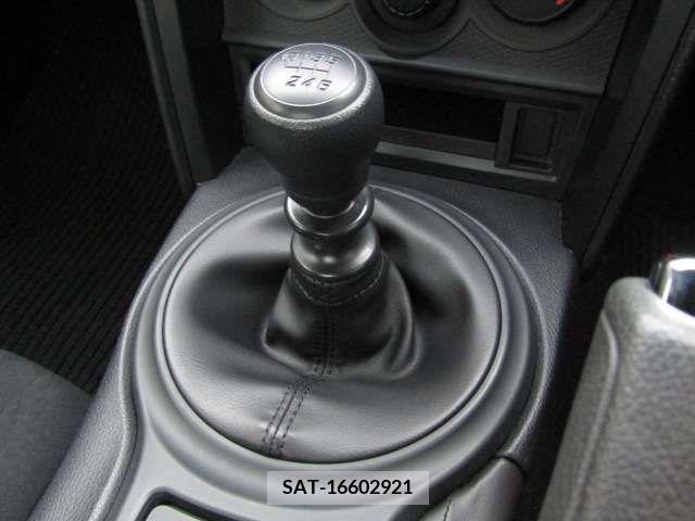 Subaru BRZ 2016-08 238469-9