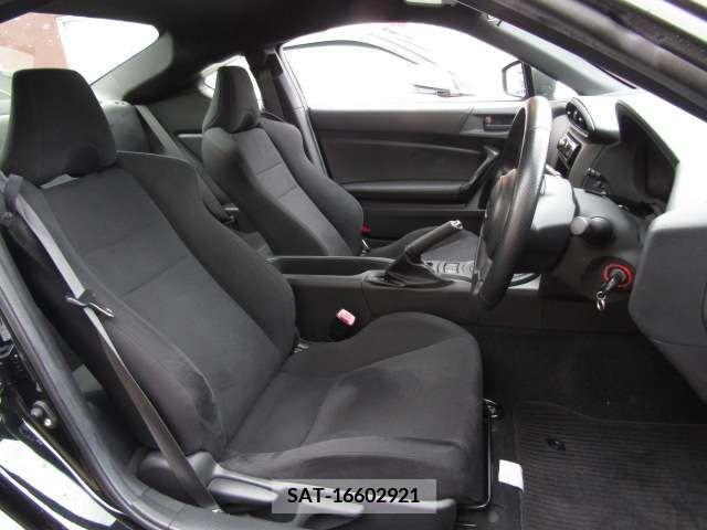 Subaru BRZ 2016-08 238469-15