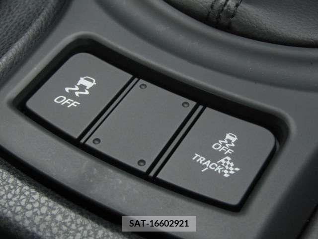 Subaru BRZ 2016-08 238469-12