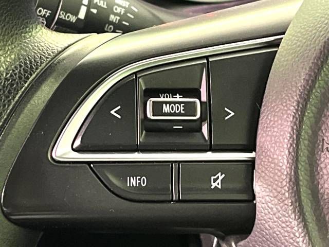 Suzuki SWIFT 2020-10 188695-4
