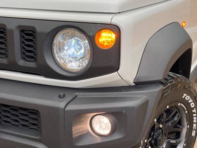 Suzuki JIMNY SIERRA 2021-04 17676-12