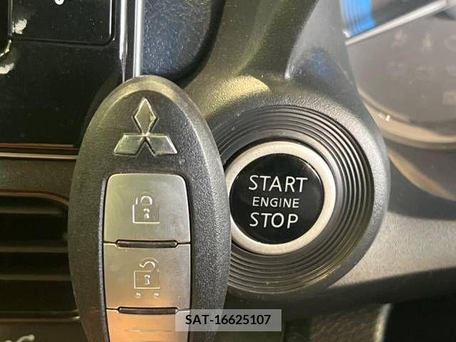Mitsubishi EK X 2019-09 296828-7
