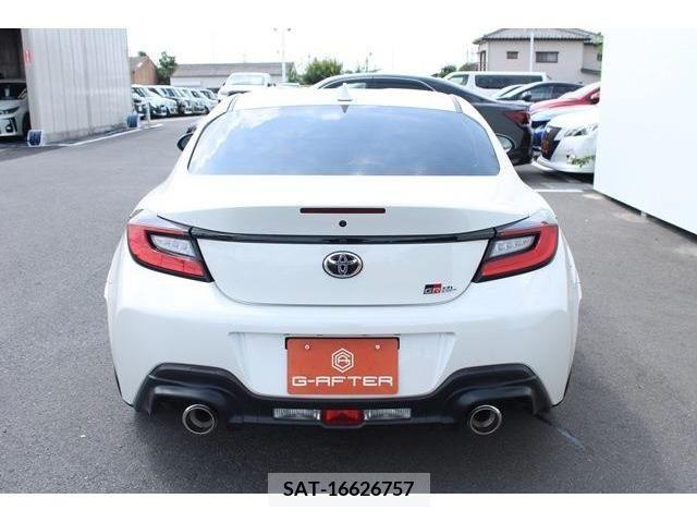 Toyota 86 2022-05 352316-8