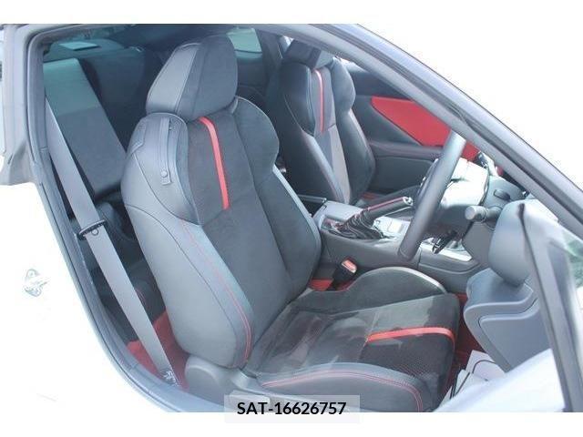 Toyota 86 2022-05 352316-13