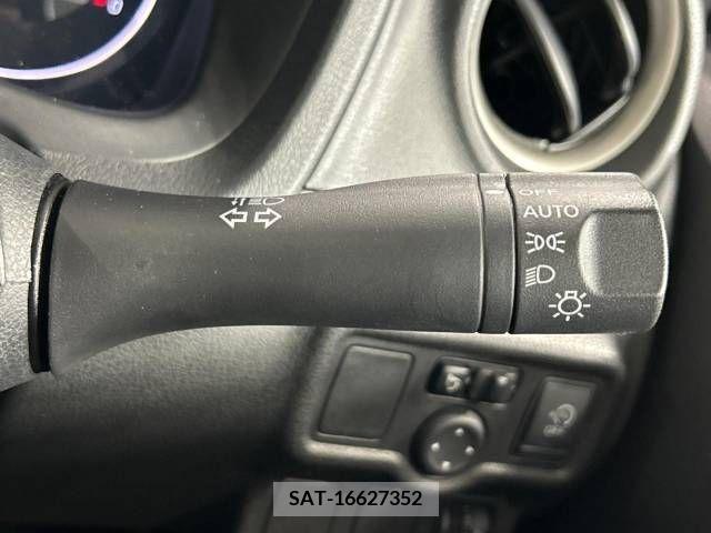 Nissan NOTE 2013-07 343927-7