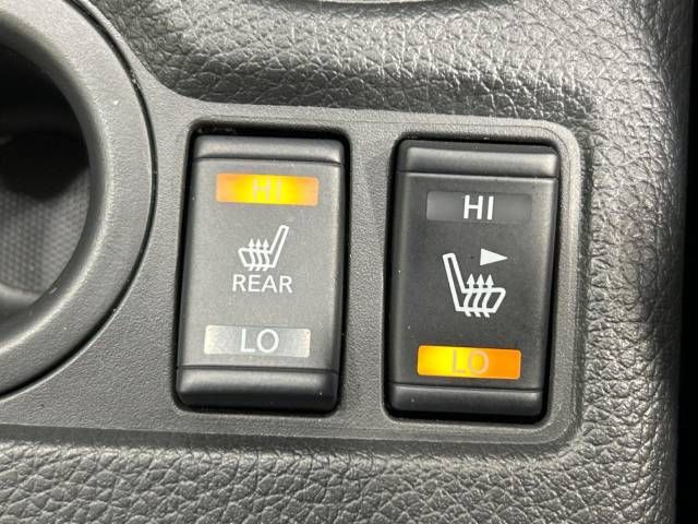 Nissan X-TRAIL 2018-03 14923-7