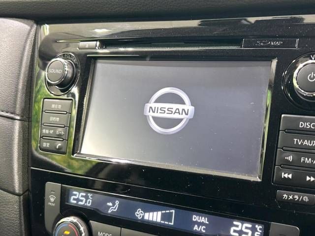 Nissan X-TRAIL 2018-03 14923-2