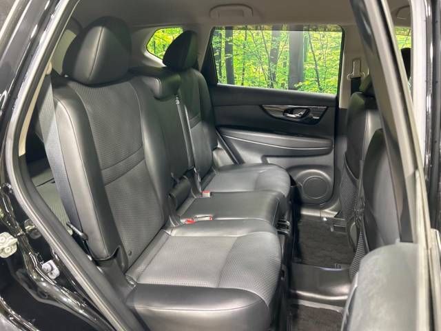 Nissan X-TRAIL 2018-03 14923-9