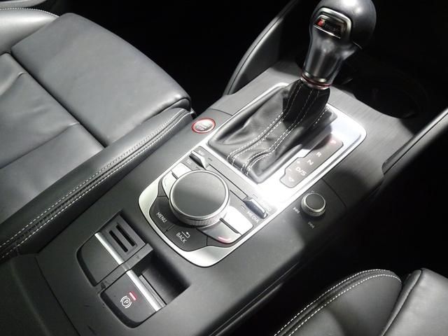 Audi S3 2016-08 11098-11