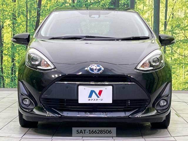 Toyota AQUA 2018-08 234259-11